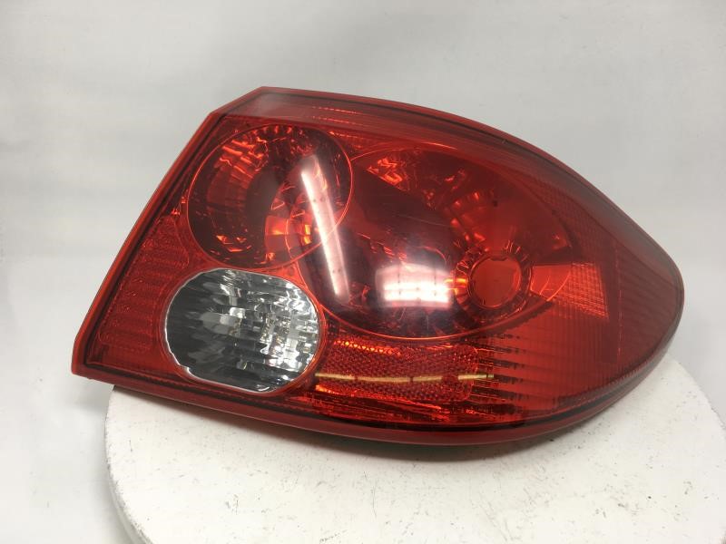 2004 Saturn L100 Passenger Right Side Tail Light Taillight Oem 15963 - Oemusedautoparts1.com