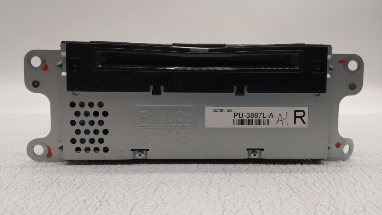 Picture of 2013-2013 Ford Edge Am Fm Cd Player Radio Receiver 162311