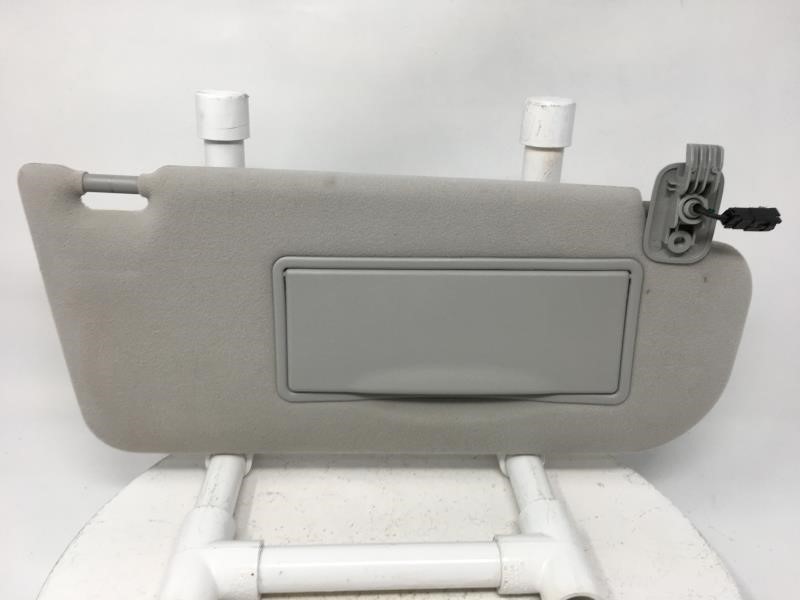 2006 Mazda 6 Passenger Right Sun Visor Sunvisor 16618 - Oemusedautoparts1.com