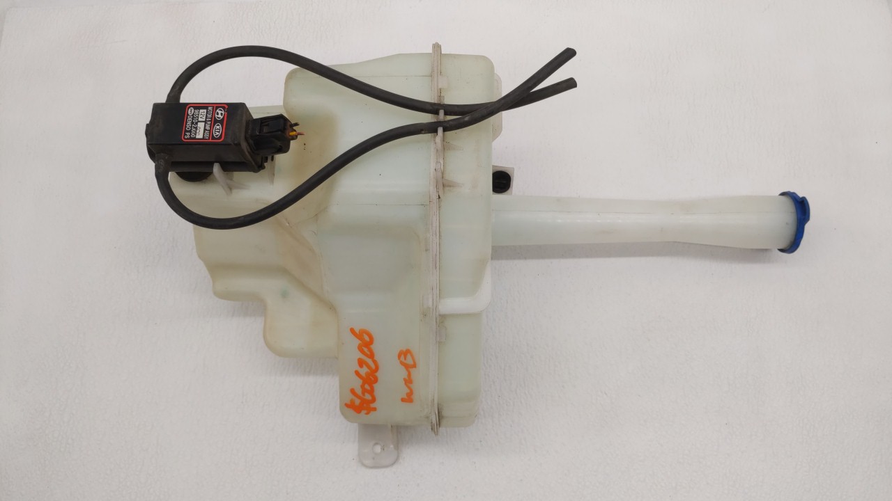 2011-2013 Kia Forte Windshield Washer Fluid Reservoir Bottle Oem 167104 - Oemusedautoparts1.com