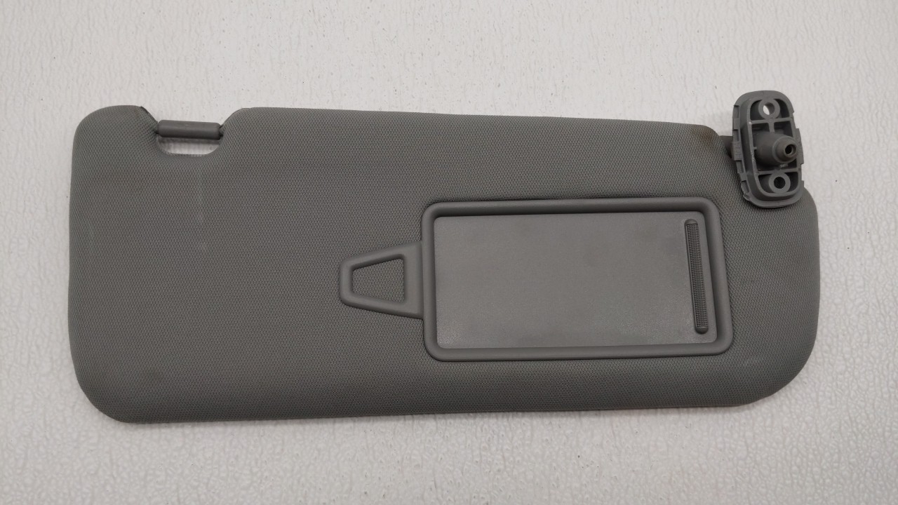 2011-2015 Kia Sorento Passenger Sun Visor Mirror Right Sunvisor Grey 168042 - Oemusedautoparts1.com