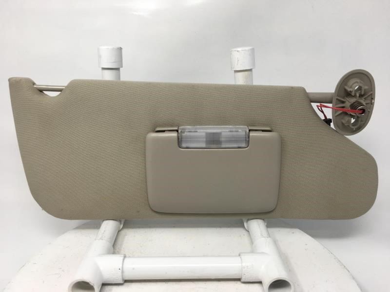 2008 Jeep Commander Passenger Right Sun Visor Sunvisor 16820 - Oemusedautoparts1.com