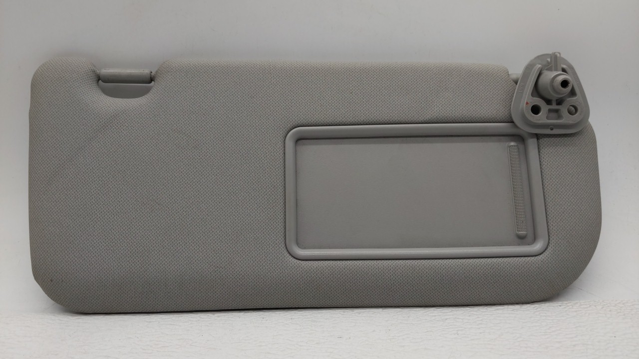2010-2015 Hyundai Tucson Passenger Sun Visor Mirror Right Sunvisor Gray 168324 - Oemusedautoparts1.com