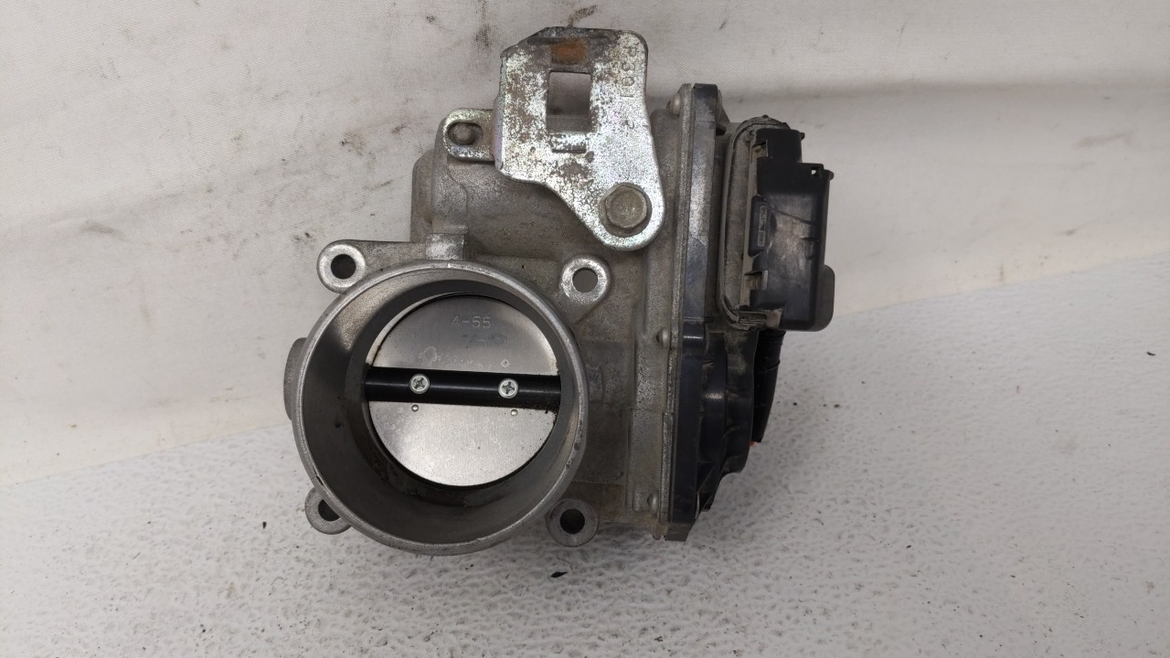 Picture of 2012-2014 Mazda 3 Throttle Body 169084