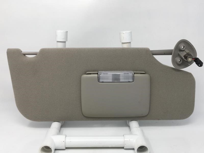 2004 Ford Taurus Passenger Right Sun Visor Sunvisor 17072 - Oemusedautoparts1.com