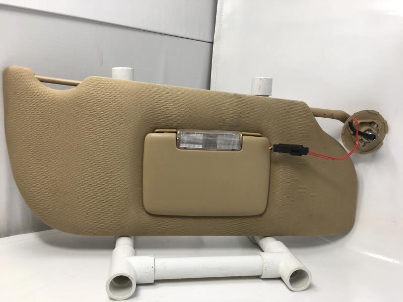 Picture of 2005-2007 Saturn Relay Passenger Sun Visor Mirror Right Sunvisor 17180