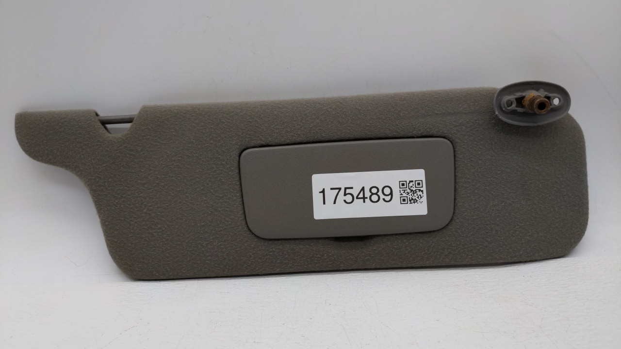 2000-2004 Ford Mustang Passenger Sun Visor Mirror Right Sunvisor 175489 - Oemusedautoparts1.com