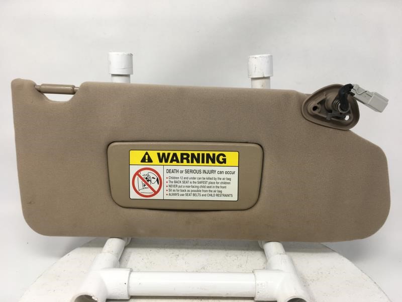 Picture of 1998-2002 Honda Accord Passenger Sun Visor Mirror Right Sunvisor 17733