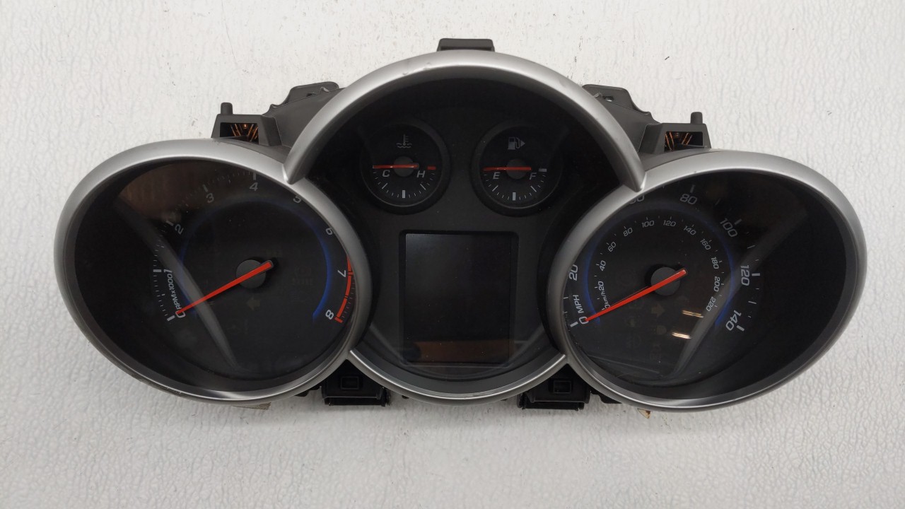 Picture of 2015-2016 Chevrolet Cruze Speedometer Instrument Cluster Gauges 178923