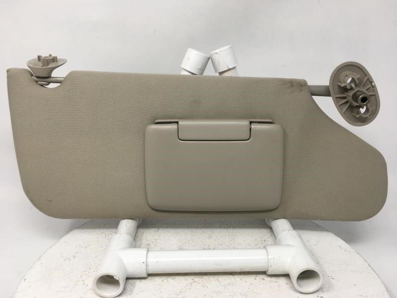 Picture of 2005-2010 Jeep Grand Cherokee Passenger Right Sun Visor Sunvisor 17938