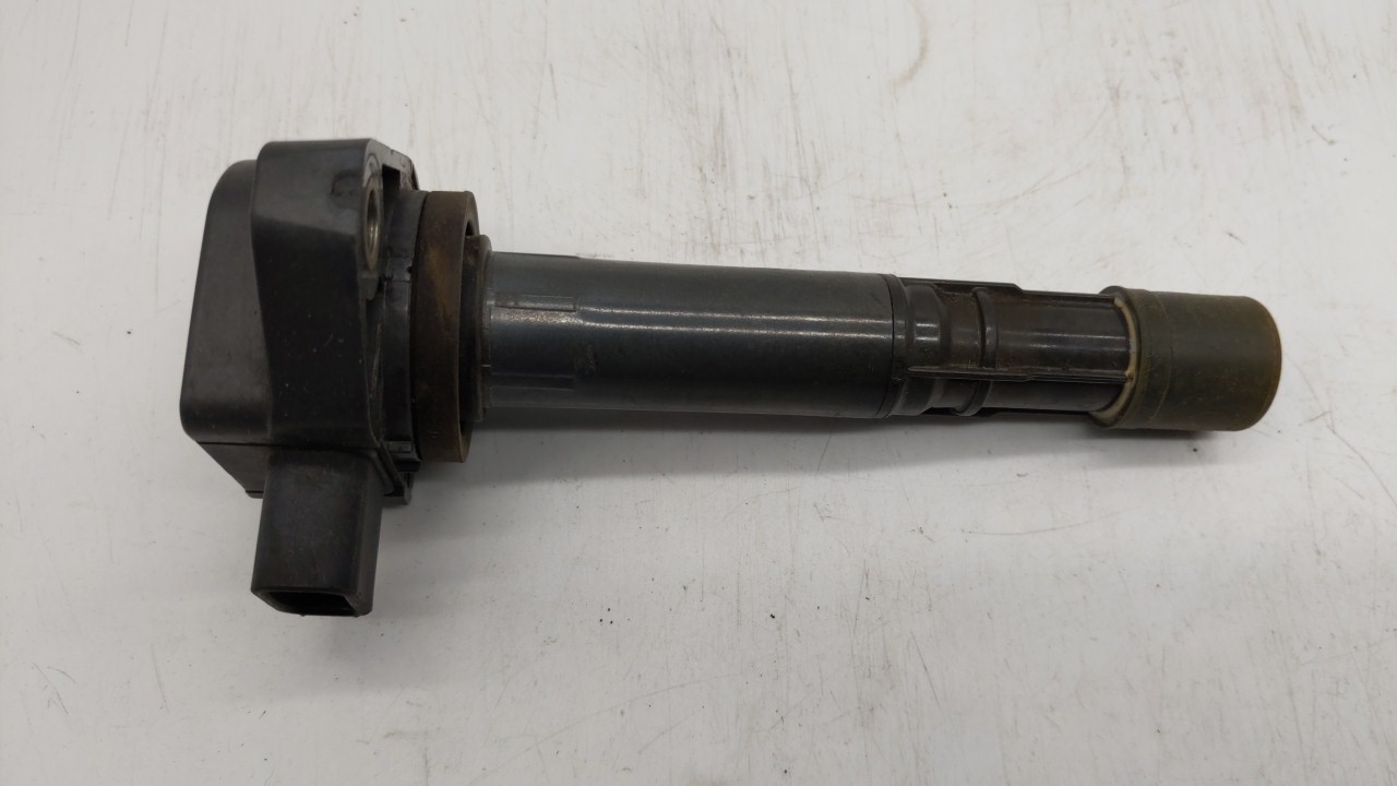 Picture of 2005 Honda Civic Ignition Coil Igniter Pack 180222