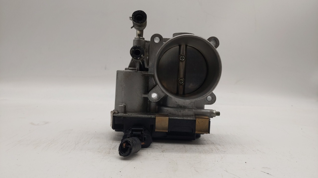 Picture of 2016-2018 Infiniti Q50 Throttle Body 181359