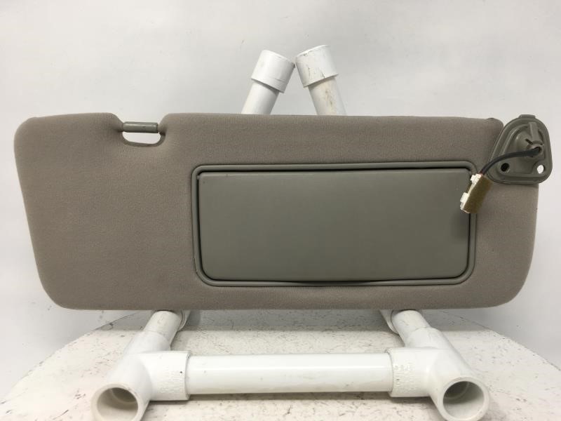 Picture of 2001-2006 Lexus Gs300 Passenger Right Sun Visor Sunvisor 18202