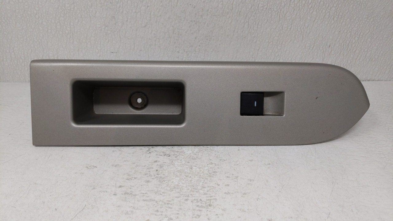 2010 Ford Escape Passeneger Right Rear Power Window Switch 8l8t-14529-abw 183070 - Oemusedautoparts1.com