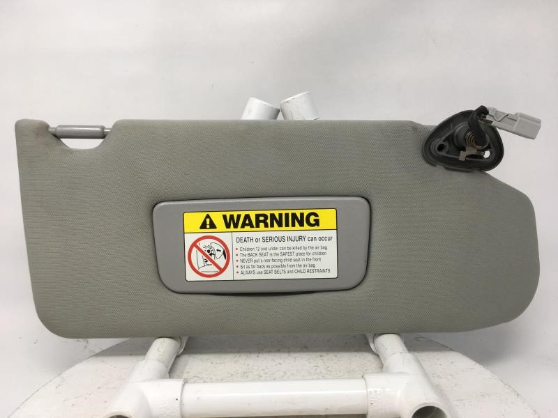 Picture of 2005 Honda Accord Passenger Sun Visor Mirror Right Sunvisor 18328