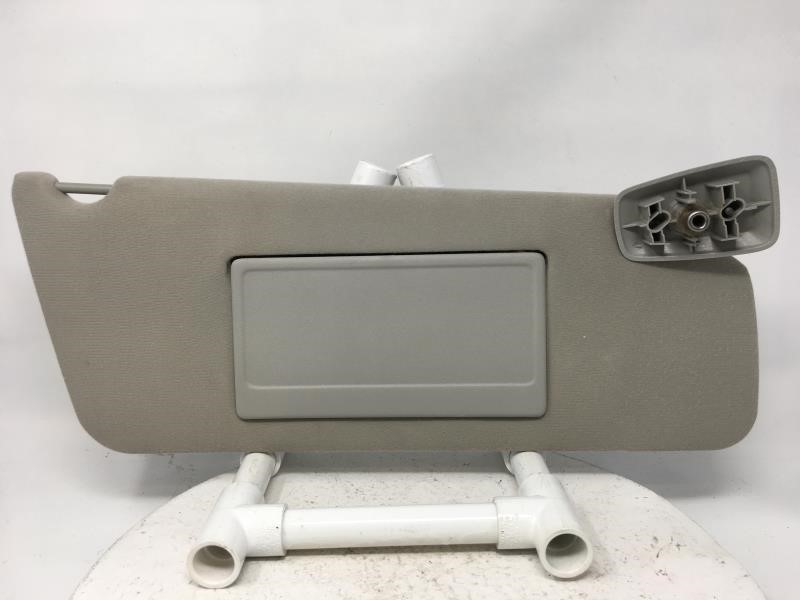2006 Ford F-150 Passenger Right Sun Visor Sunvisor 18386 - Oemusedautoparts1.com