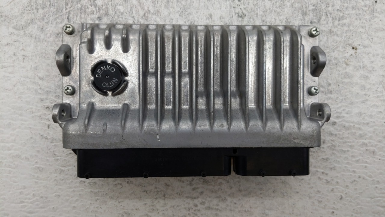 Picture of 2016-2017 Toyota Camry Engine Computer Ecu Pcm Ecm Pcu Oem 184180