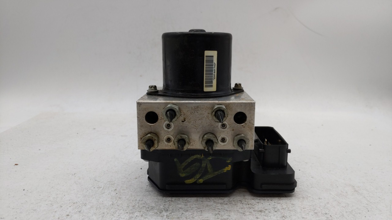 Picture of 2013-2016 Chevrolet Malibu Abs Pump Control Module 186073