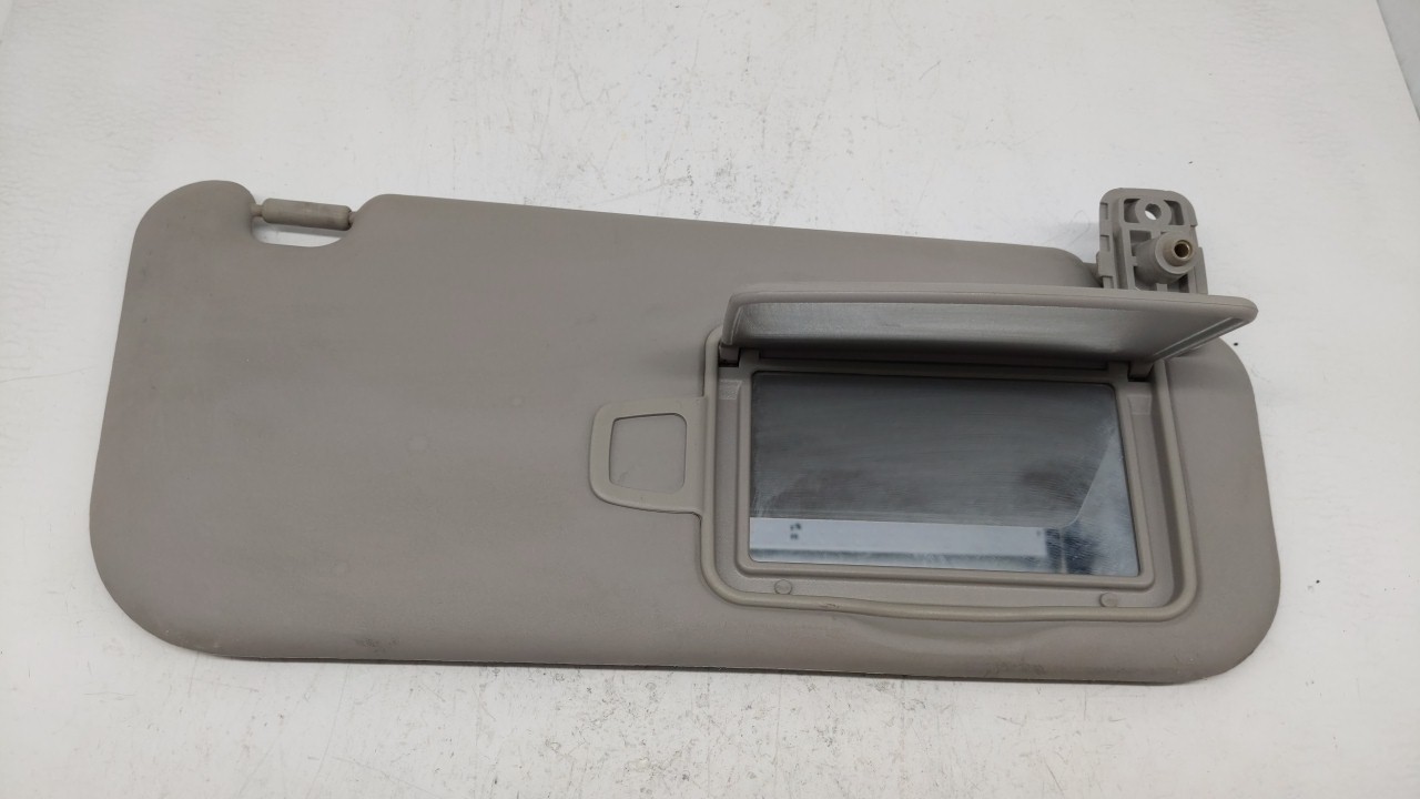 2015 Toyota Prius Passenger Sun Visor Mirror Right Sunvisor Gray 193608 - Oemusedautoparts1.com
