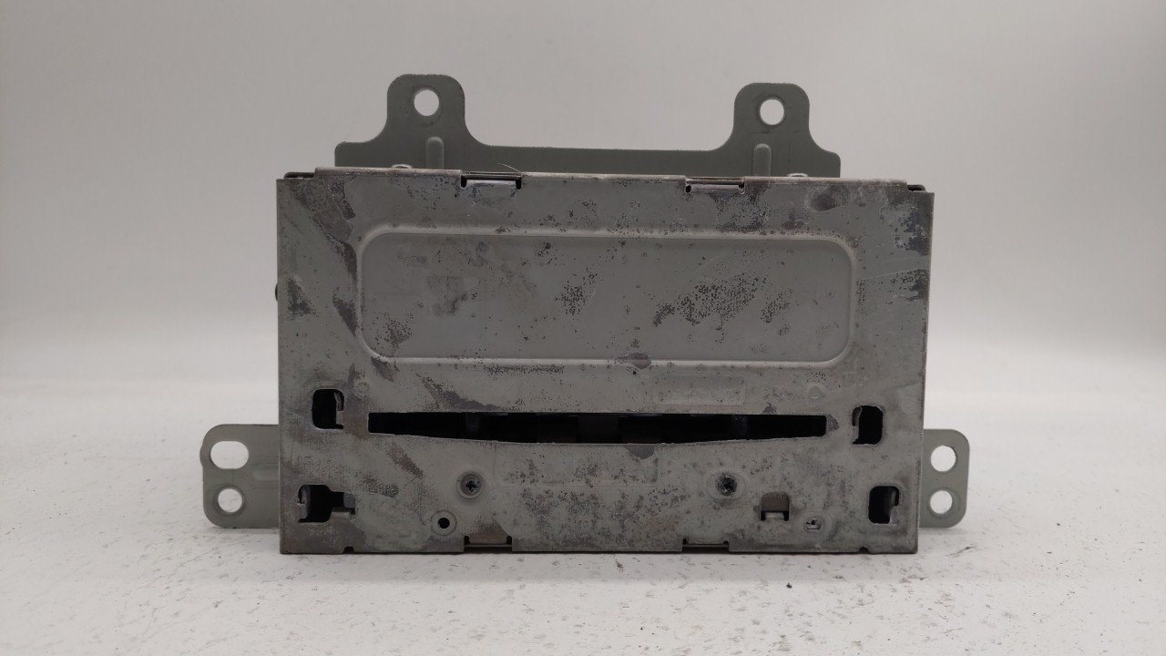 2011-2012 Chevrolet Camaro Am Fm Cd Player Radio Receiver 196012 - Oemusedautoparts1.com