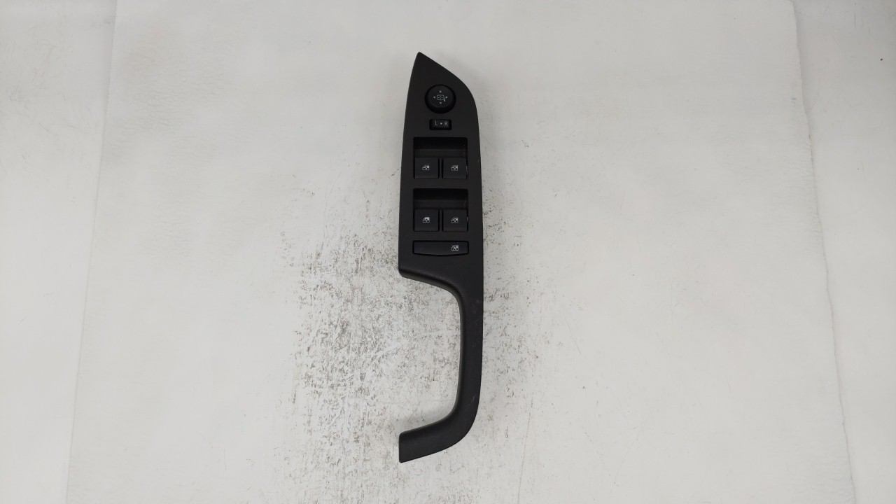 Picture of 2010-2017 Chevrolet Equinox Driver Left Door Master Power Window Switch 196538