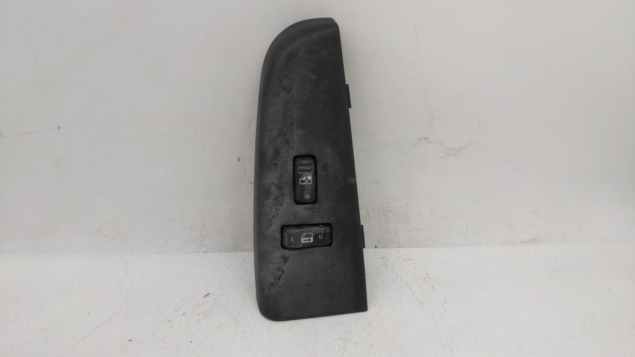 2002 Chevrolet Silverado 1500 Passeneger Right Power Window Switch 199996 - Oemusedautoparts1.com