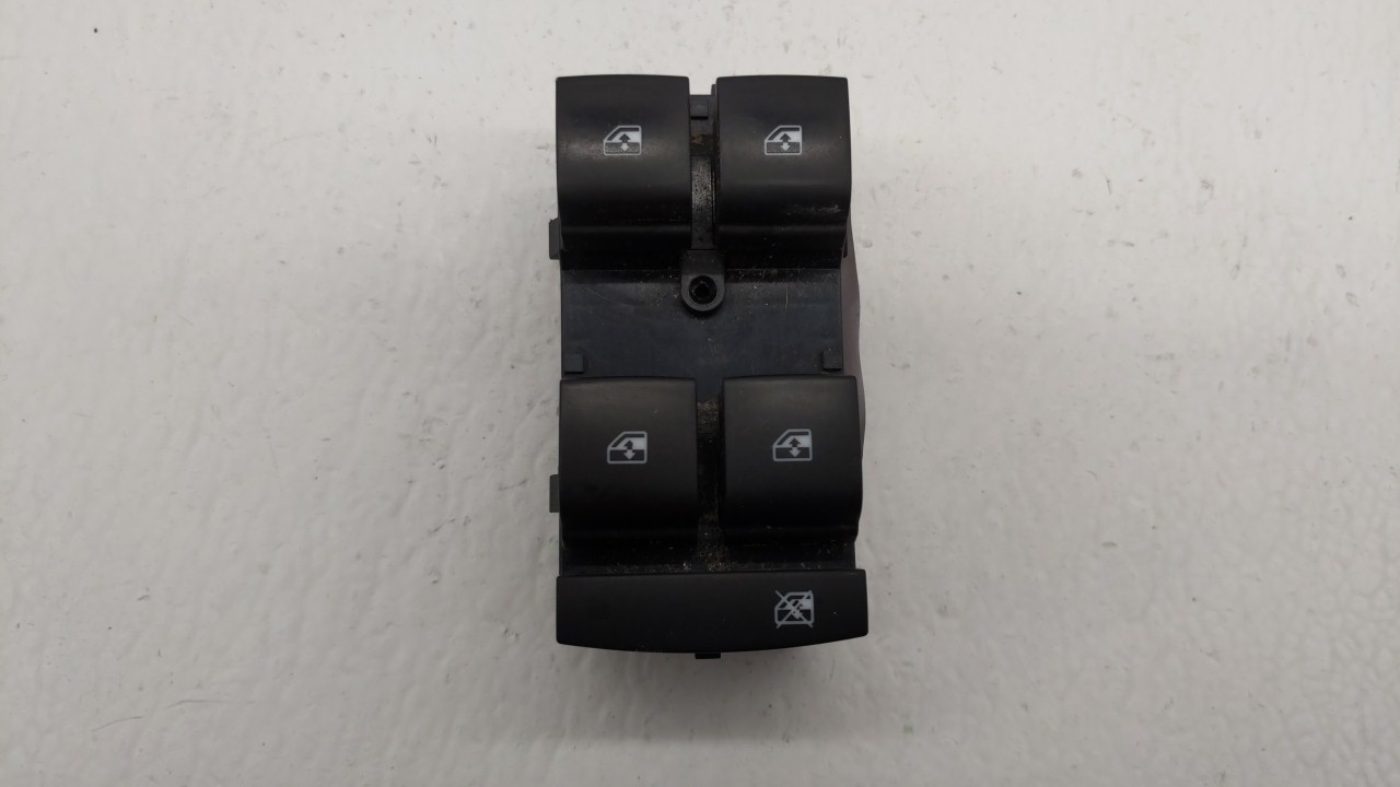 2016-2019 Chevrolet Cruze Driver Left Door Master Power Window Switch 200629 - Oemusedautoparts1.com