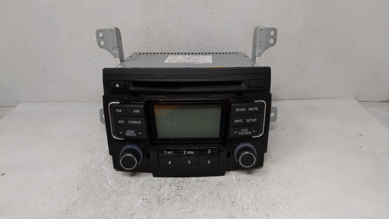 2011-2011 Hyundai Sonata Am Fm Cd Player Radio Receiver 203439 - Oemusedautoparts1.com