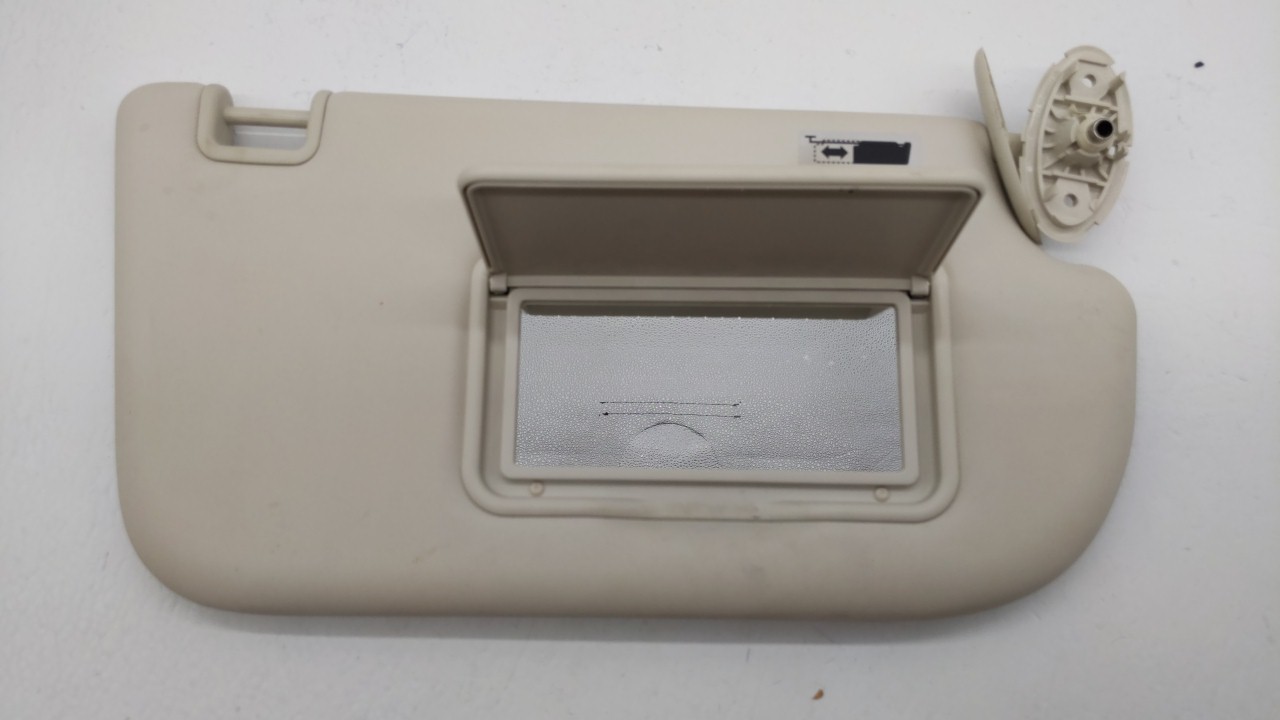 Picture of 2013-2019 Ford Escape Passenger Sun Visor Mirror Right Sunvisor Ivory 206549