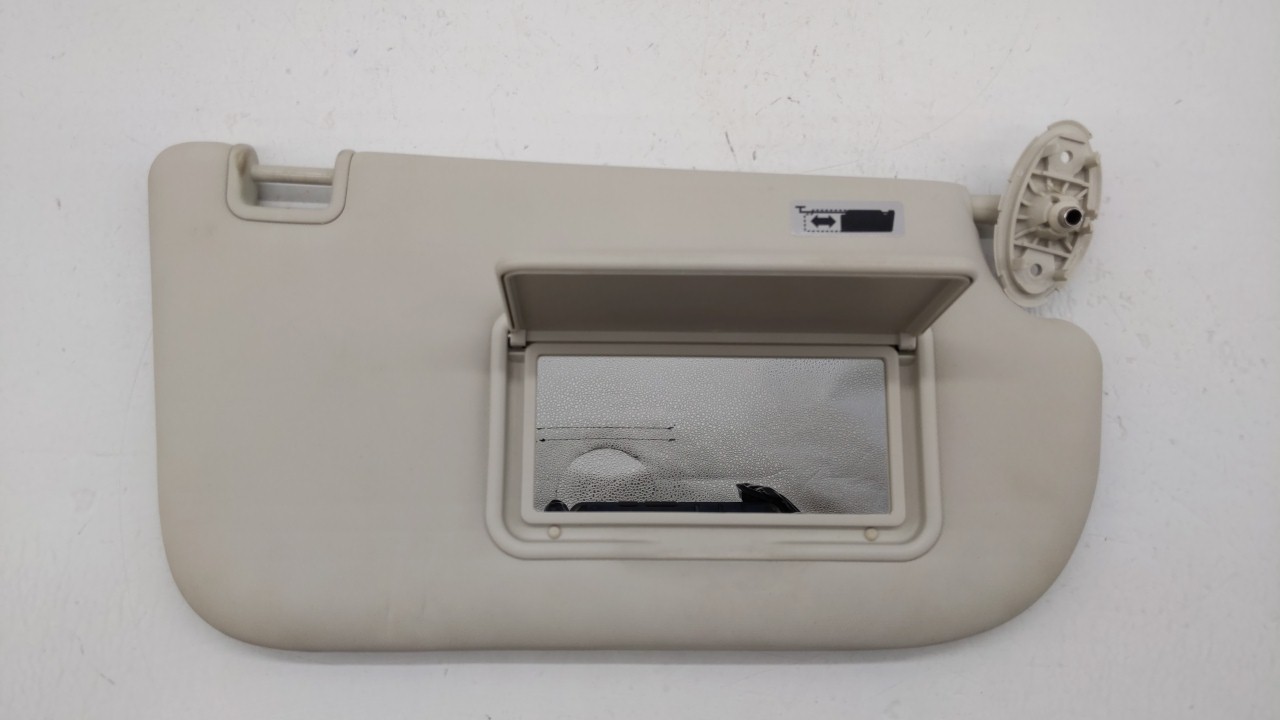 Picture of 2013-2019 Ford Escape Passenger Sun Visor Mirror Right Sunvisor Ivory 214899