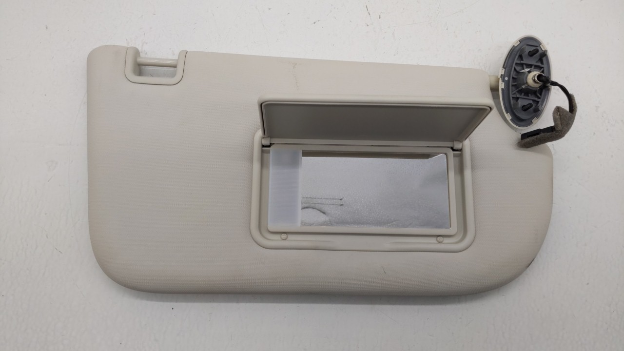 Picture of 2013-2019 Ford Escape Passenger Sun Visor Mirror Right Sunvisor Ivory 215325