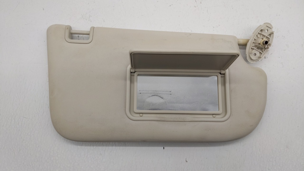 Picture of 2013-2019 Ford Escape Passenger Sun Visor Mirror Right Sunvisor Ivory 215516