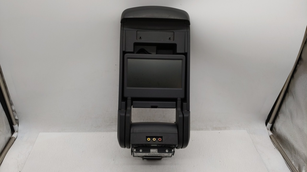 2008-2010 Chrysler 300 Am Fm Cd Player Radio Receiver 217393 - Oemusedautoparts1.com