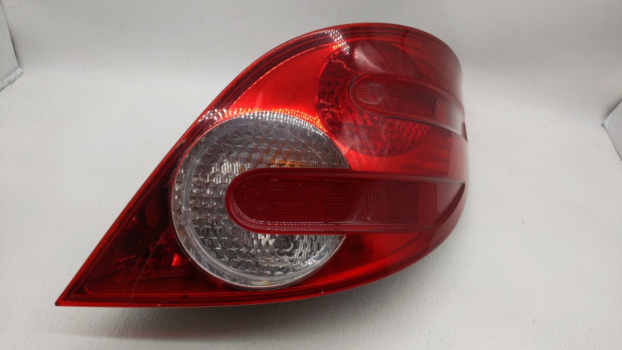 Picture of 2007 Mercedes-benz R320 Passenger Right Side Tail Light Taillight Oem 218122