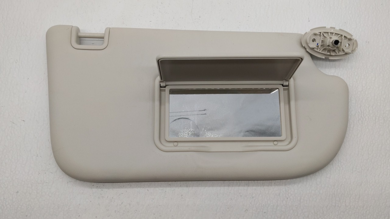 Picture of 2013-2019 Ford Escape Passenger Sun Visor Mirror Right Sunvisor Ivory 218578