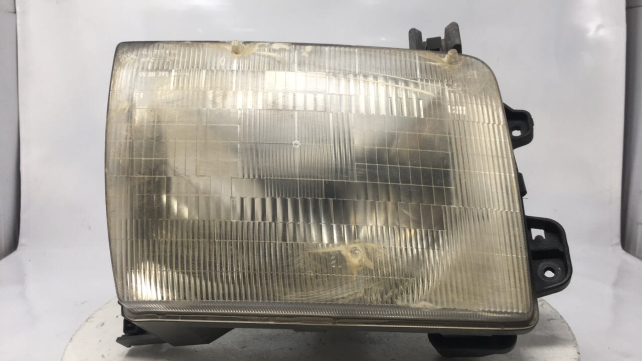 Picture of 2000-2001 Nissan Xterra Passenger Right Oem Head Light Headlight Lamp 21981