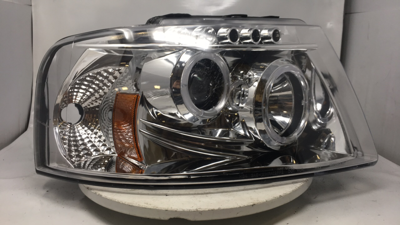 2003 Ford Expedition Passenger Right Oem Head Light Headlight Lamp 22021 - Oemusedautoparts1.com