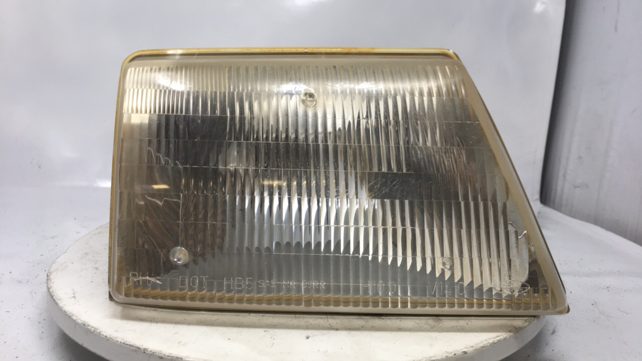 1998-2000 Ford Ranger Passenger Right Oem Head Light Headlight Lamp 22046 - Oemusedautoparts1.com