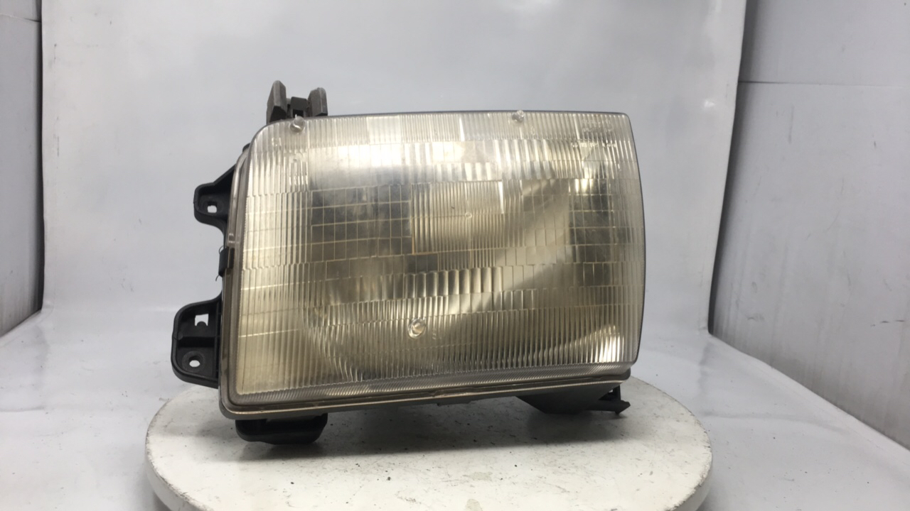 2000-2001 Nissan Xterra Driver Left Oem Head Light Headlight Lamp 22095 - Oemusedautoparts1.com