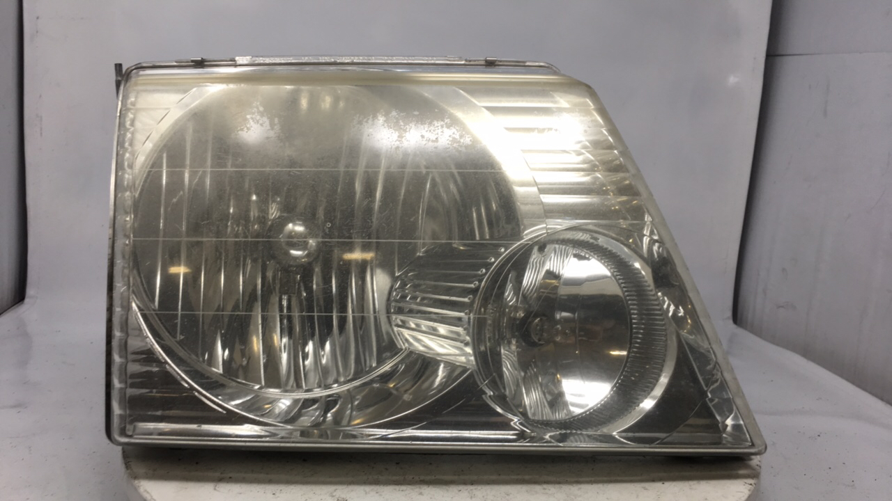 2002-2005 Ford Explorer Passenger Right Oem Head Light Headlight Lamp 22131 - Oemusedautoparts1.com