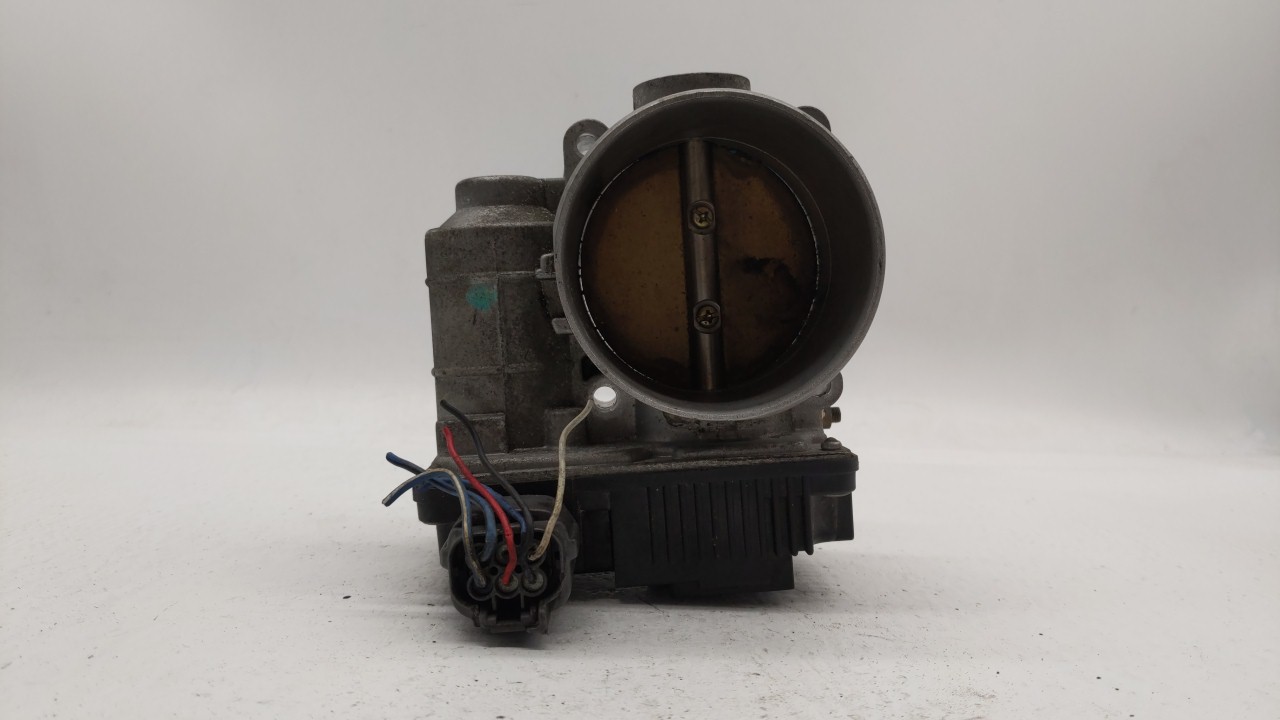 Picture of 2003-2005 Infiniti Fx35 Throttle Body 221379