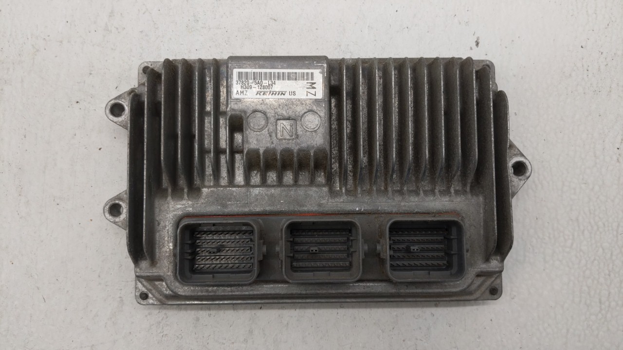Picture of 2016-2017 Honda Accord Engine Computer Ecu Pcm Ecm Pcu Oem 37820-5a0-l34 222988