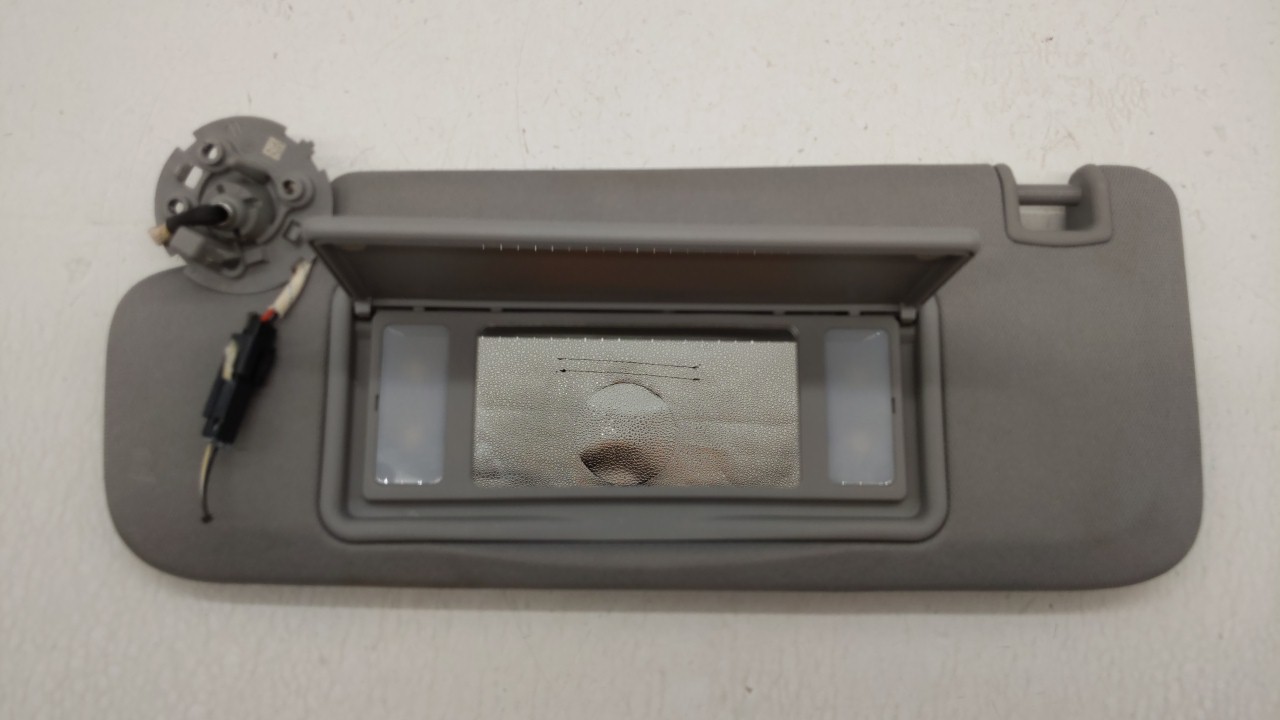 Picture of 2016-2019 Chevrolet Malibu Driver Sun Visor Mirror Left Sunvisor Gray 228437