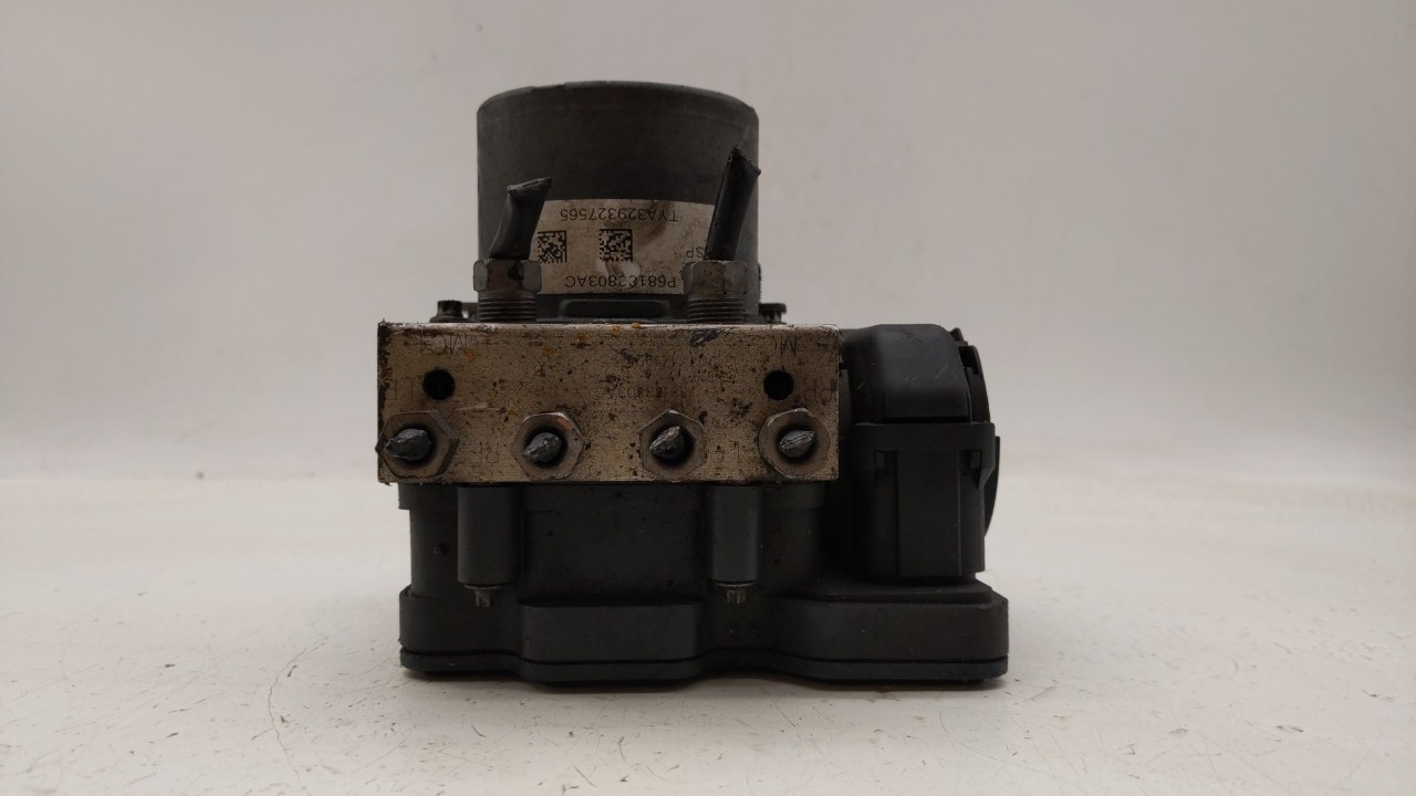 Picture of 2014-2014 Dodge Grand Caravan Abs Pump Control Module 230391