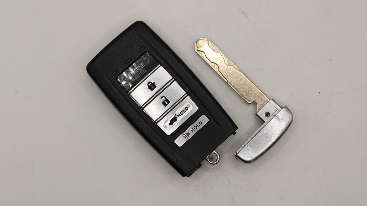 Acura Keyless Entry Remote Fob KR5803999000 driver1 72147-TZ6-A710-M1 5 buttons - Oemusedautoparts1.com