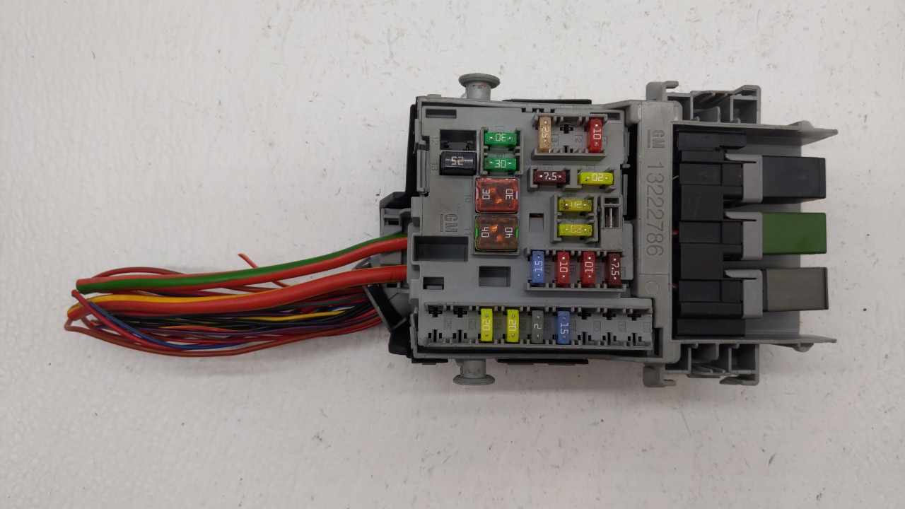 2012-2014 Chevrolet Cruze Fusebox Fuse Box Relay Module 237736 - Oemusedautoparts1.com