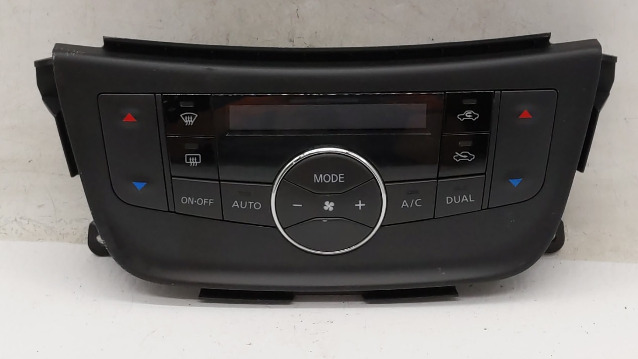 Picture of 2015-2019 Nissan Sentra Ac Heater Climate Control 27500 4at4a 241838