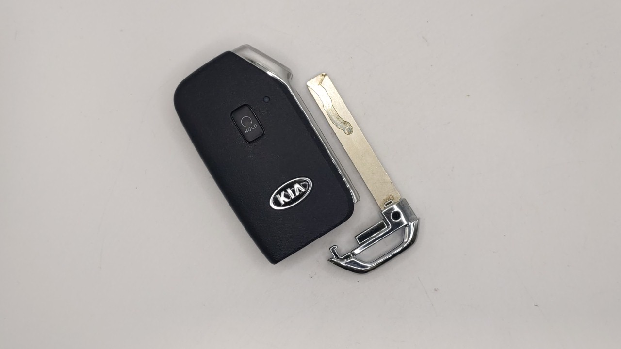 Kia K5 Keyless Entry Remote Fob CQOFD00790 5 buttons 241949 - Oemusedautoparts1.com