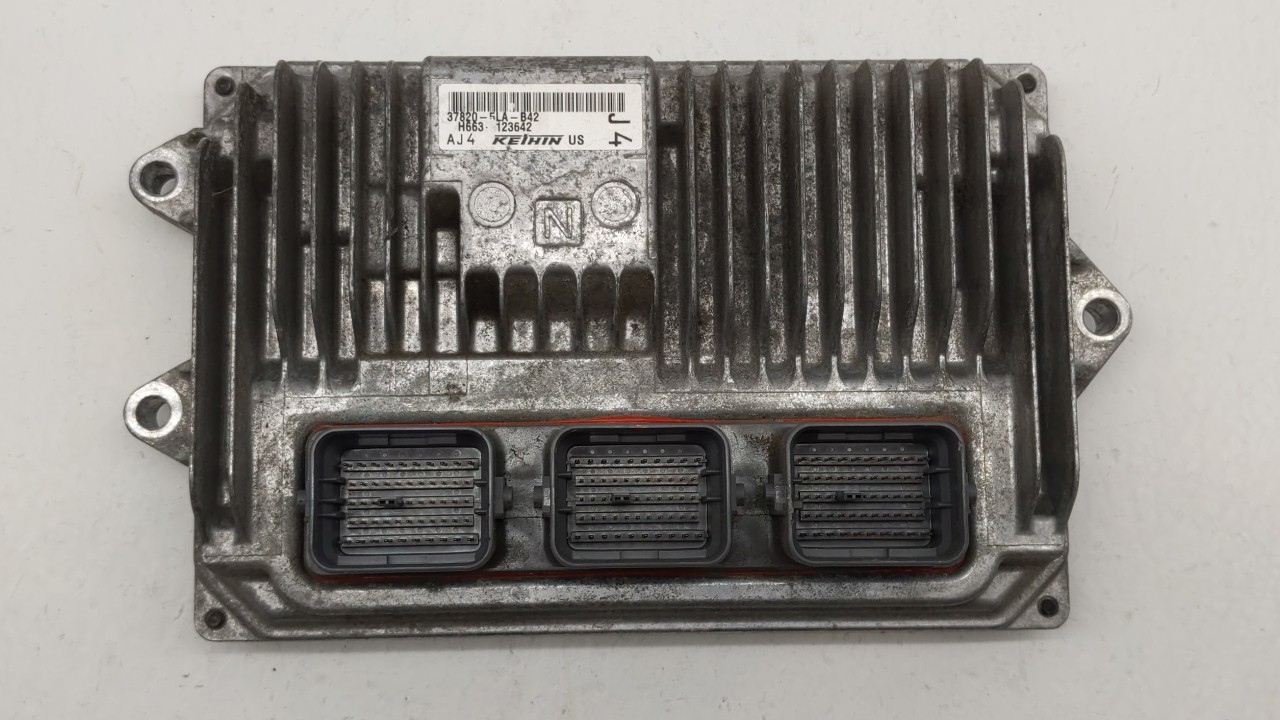 2016-2016 Honda Cr-v Engine Computer Ecu Pcm Ecm Pcu Oem 37820-5la-b42 242583 - Oemusedautoparts1.com