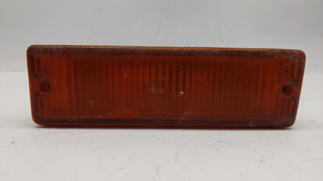 Picture of 1988 Nissan Sentra Driver Left Oem Front Light Lamp 245212